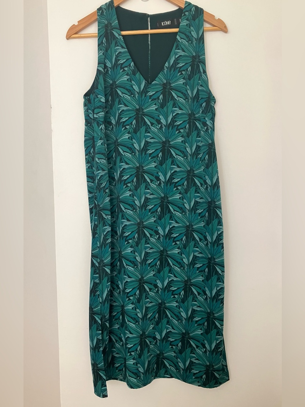 Iconé Green Print dress size M